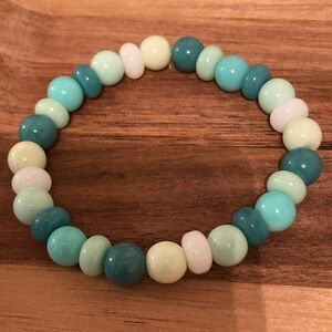 Handmade Turquoise and Mint Beaded Stretch Bracelet